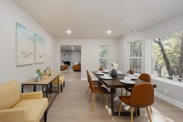 5701 Maywood Dr, Foresthill, CA 95631