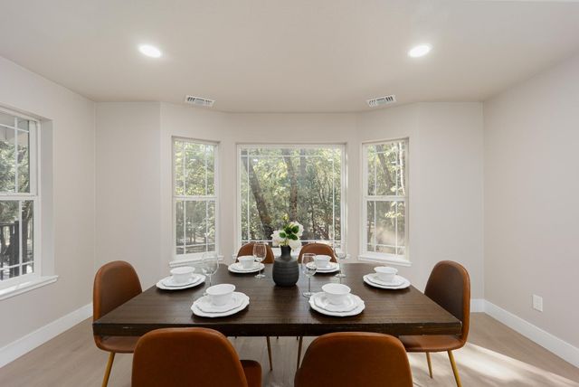 5701 Maywood Dr, Foresthill, CA 95631