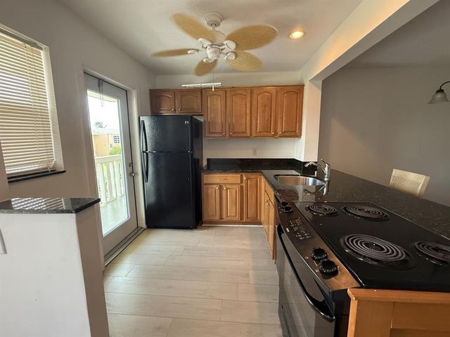 2101 NE 1st Ct 206, Boynton Beach, FL 33435