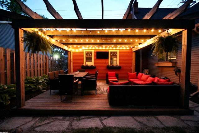 346 N Anderson Street, Lake Orion, MI 48362