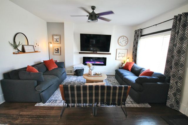 346 N Anderson Street, Lake Orion, MI 48362