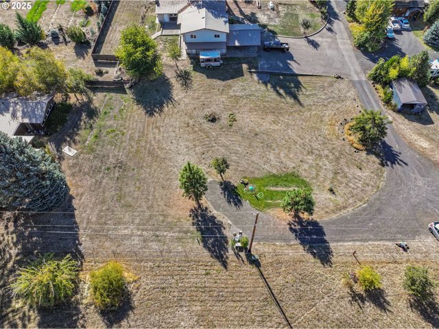 1195 Nw BAKER Dr, White Salmon, WA 98672