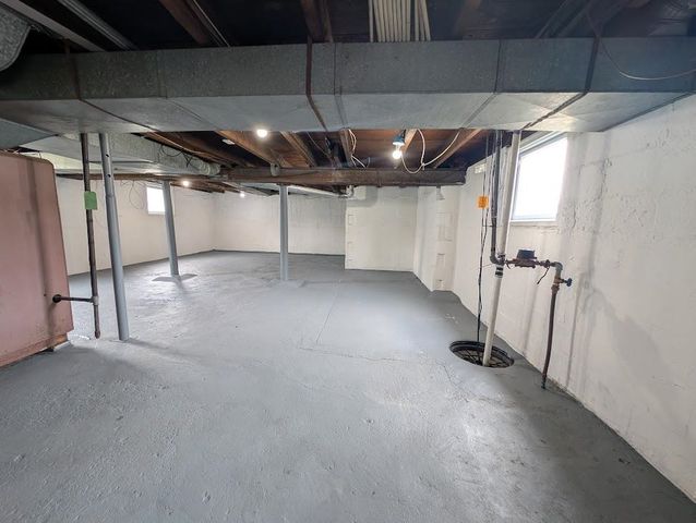 2213 Broadway Street, Bay City, MI 48708