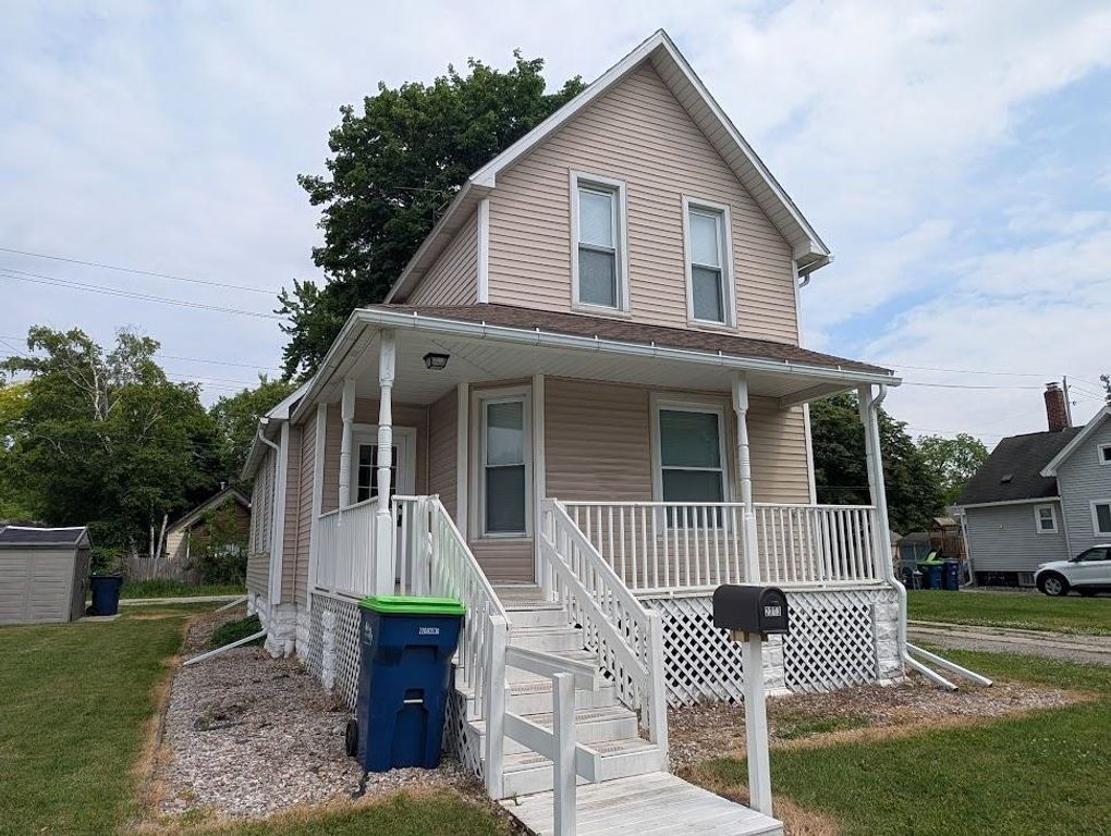 2213 Broadway Street, Bay City, MI 48708