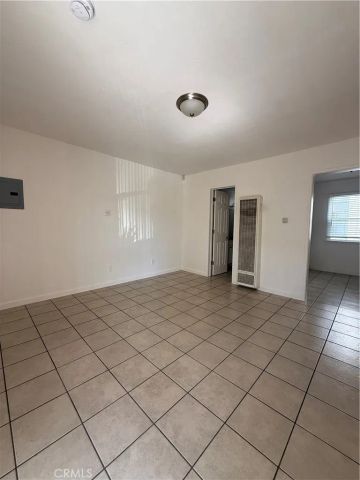 310 Lime Avenue 13, Long Beach, CA 90802