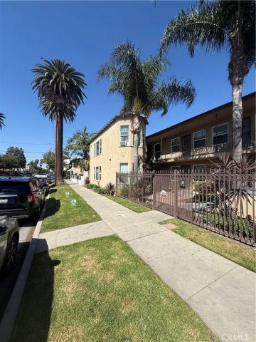 310 Lime Avenue 13, Long Beach, CA 90802