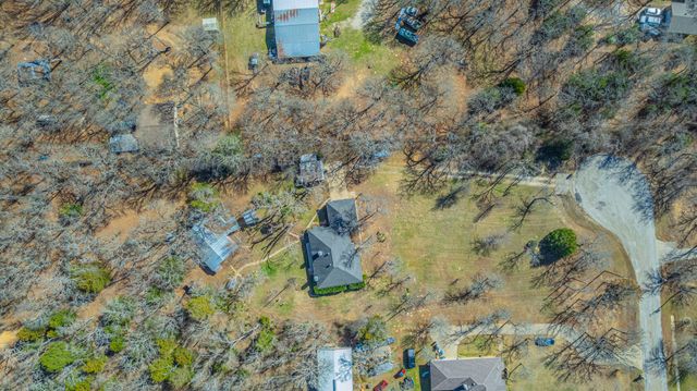 1011 Barry Lane, Cleburne, TX 76031