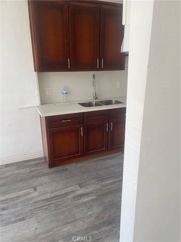 755 S Boyle, Los Angeles, CA 90023