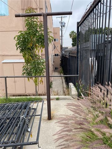 755 S Boyle, Los Angeles, CA 90023