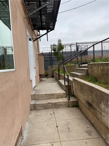 755 S Boyle, Los Angeles, CA 90023