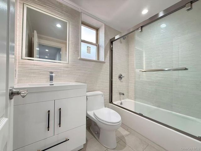 9-24 129th Street, College Point, NY 11356