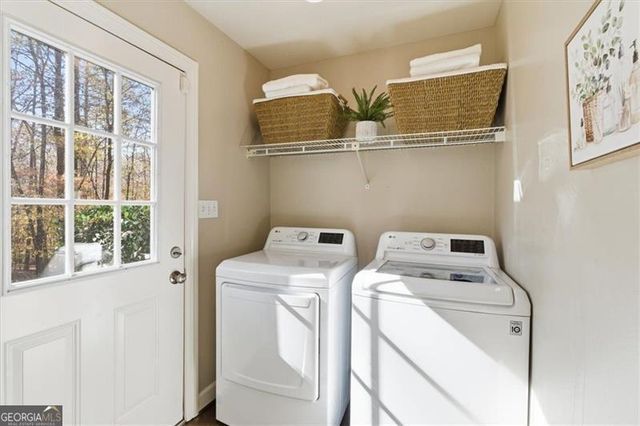 1525 HUNTINGFORD Drive, Marietta, GA 30068