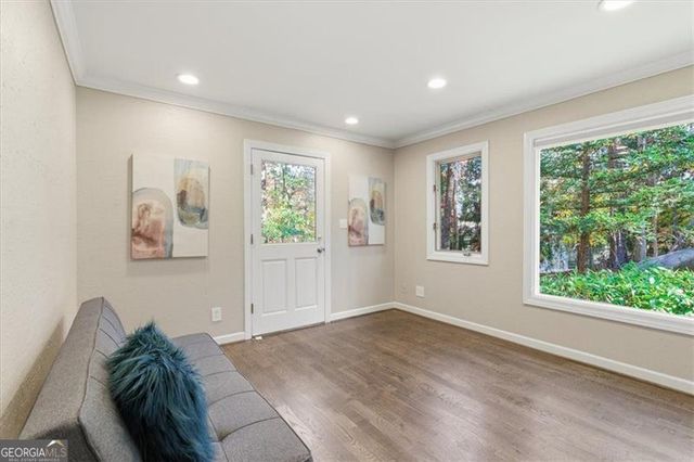 1525 HUNTINGFORD Drive, Marietta, GA 30068