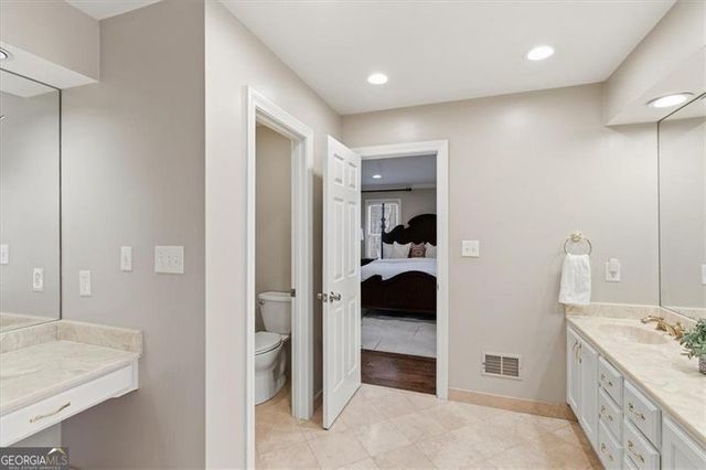 1525 HUNTINGFORD Drive, Marietta, GA 30068