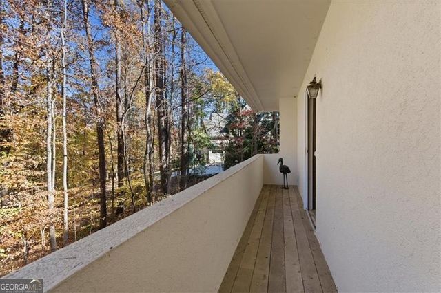 1525 HUNTINGFORD Drive, Marietta, GA 30068