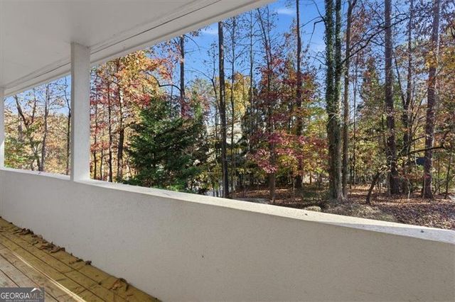 1525 HUNTINGFORD Drive, Marietta, GA 30068