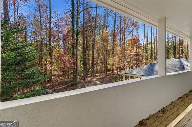 1525 HUNTINGFORD Drive, Marietta, GA 30068