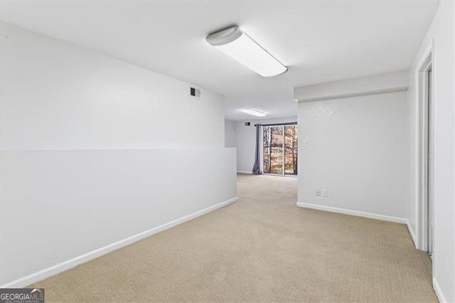 1525 HUNTINGFORD Drive, Marietta, GA 30068