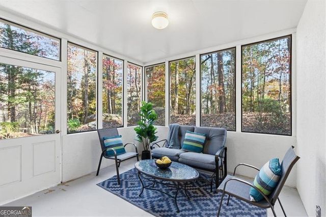 1525 HUNTINGFORD Drive, Marietta, GA 30068