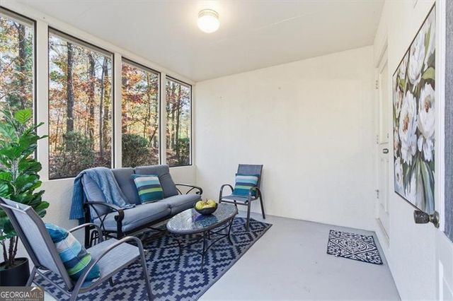 1525 HUNTINGFORD Drive, Marietta, GA 30068