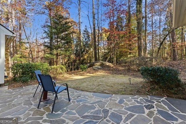 1525 HUNTINGFORD Drive, Marietta, GA 30068