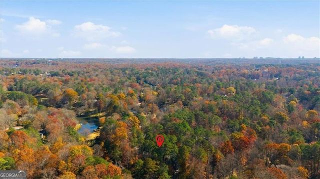 1525 HUNTINGFORD Drive, Marietta, GA 30068