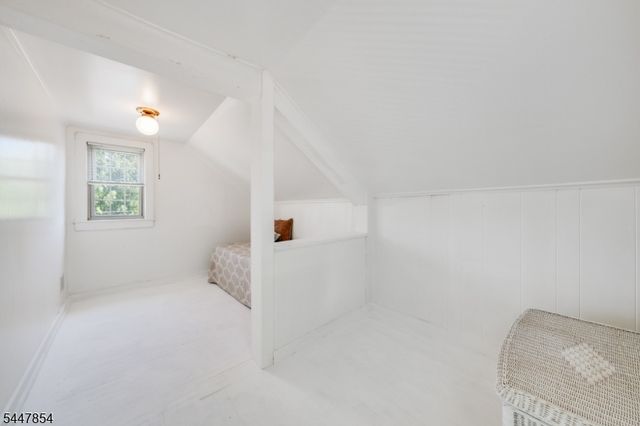 410 River Rd, Chatham Twp., NJ 07928