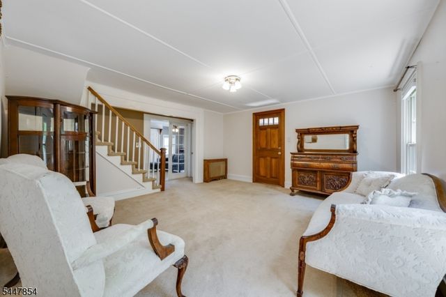 410 River Rd, Chatham Twp., NJ 07928