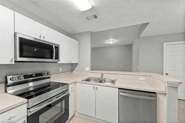 4109 Bellasol CIR 1114, Fort Myers, FL 33916