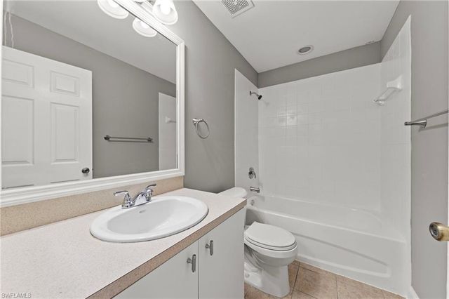 4109 Bellasol CIR 1114, Fort Myers, FL 33916