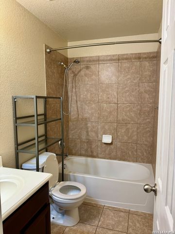 2706 Just My Style, San Antonio, TX 78245