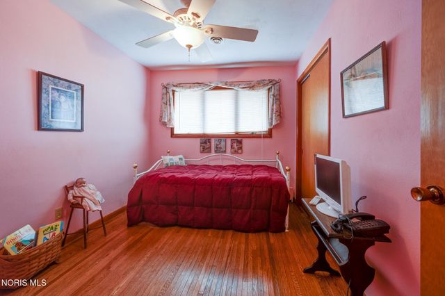 30236 Lemoyne Road, Walbridge, OH 43465