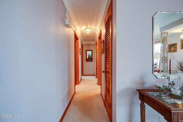 30236 Lemoyne Road, Walbridge, OH 43465