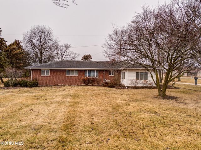 30236 Lemoyne Road, Walbridge, OH 43465