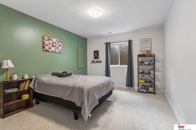 21173 C Street, Elkhorn, NE 68022