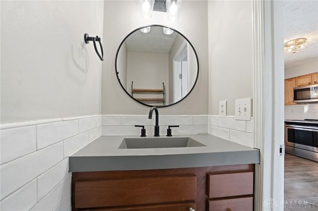 6439 Colonial Orchard Court, Liberty Twp, OH 45011