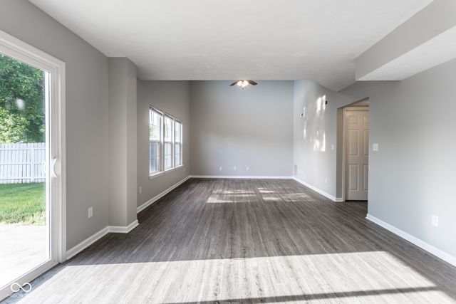 1945 Central Park Boulevard W, Greenwood, IN 46143