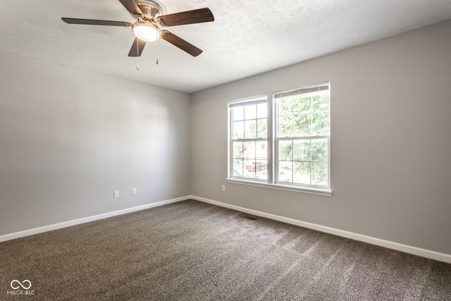 1945 Central Park Boulevard W, Greenwood, IN 46143