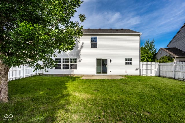 1945 Central Park Boulevard W, Greenwood, IN 46143