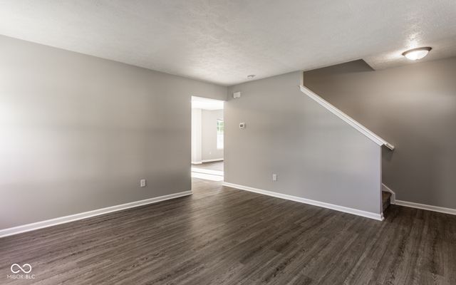 1945 Central Park Boulevard W, Greenwood, IN 46143