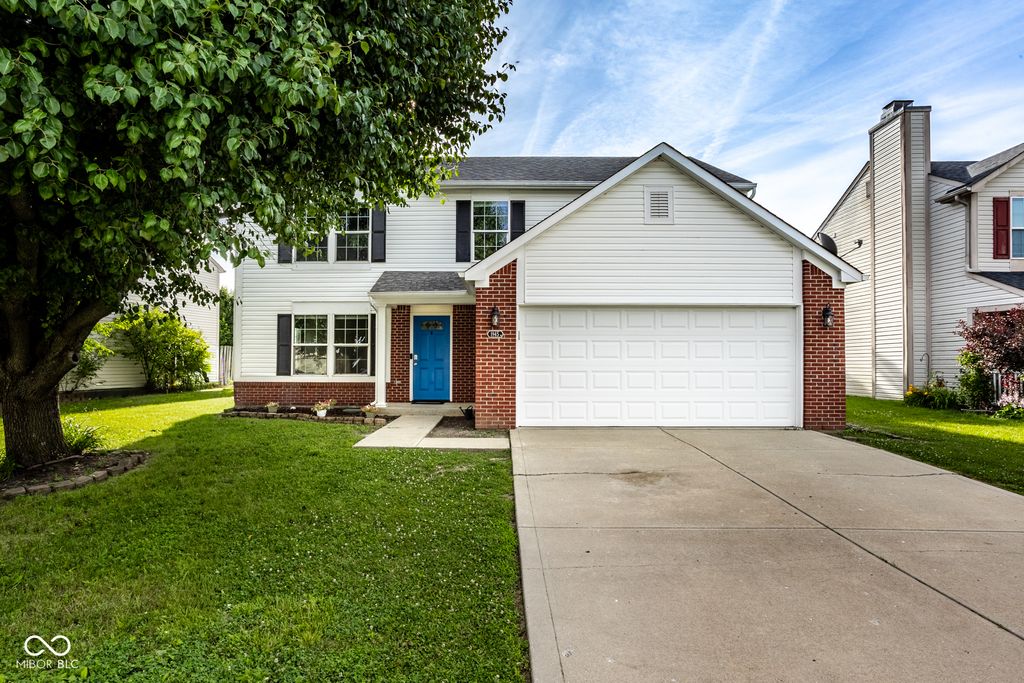 1945 Central Park Boulevard W, Greenwood, IN 46143