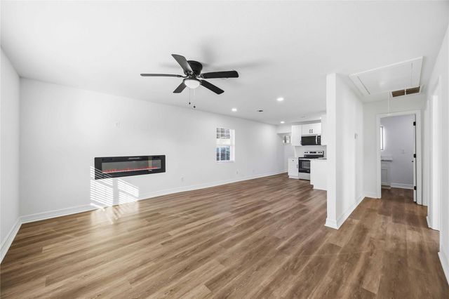 8115 Betty Boop Street, Houston, TX 77028