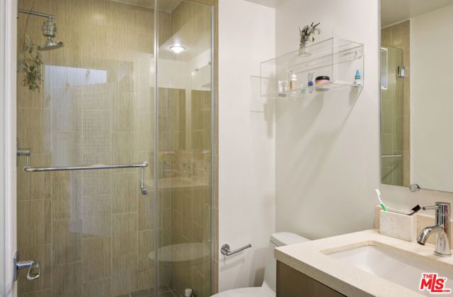 108 S Croft Avenue 103, Los Angeles, CA 90048