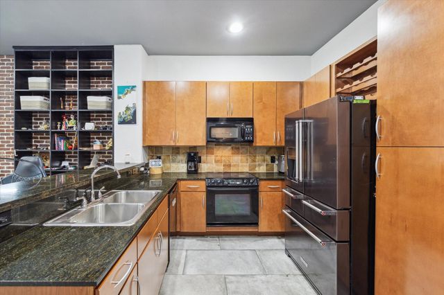 1901 Post Oak Boulevard 4304, Houston, TX 77056