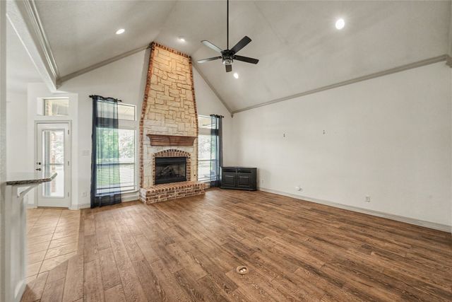 170 Paradise Canyon Circle, Paradise, TX 76073
