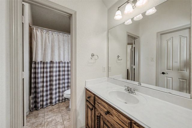 170 Paradise Canyon Circle, Paradise, TX 76073