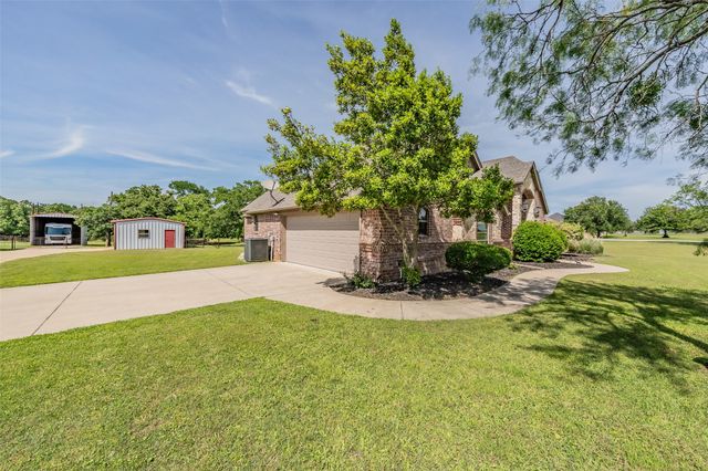 170 Paradise Canyon Circle, Paradise, TX 76073