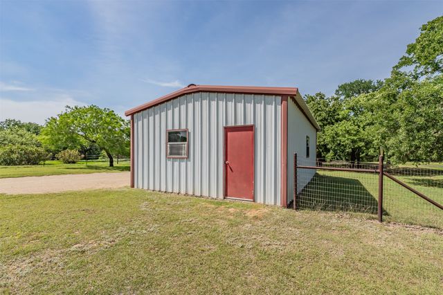 170 Paradise Canyon Circle, Paradise, TX 76073