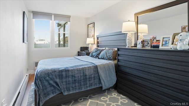 10 Lenox Road 1G, Rockville Centre, NY 11570