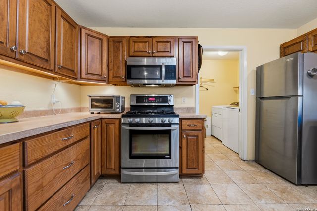 150 PLATTEN CREEK RD, Boerne, TX 78006